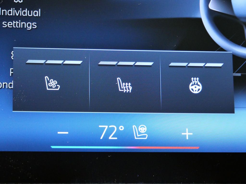 Thumbnail: 2026 BMW 5 Series - 44