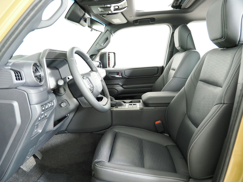 Thumbnail: 2025 Toyota Land Cruiser - 30