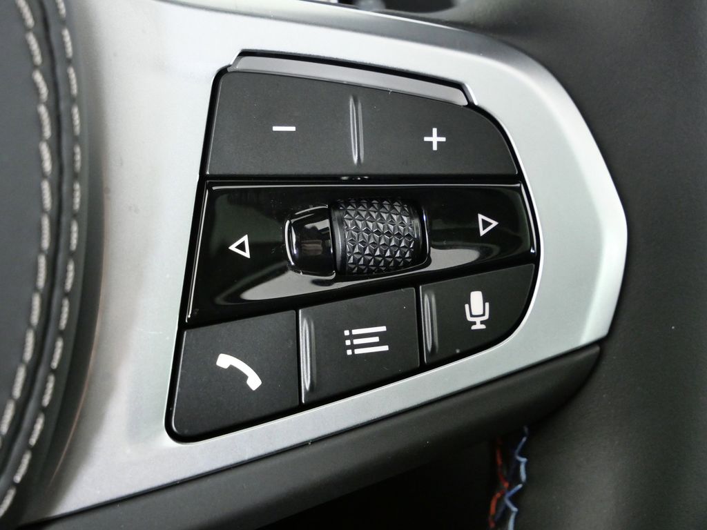 Thumbnail: 2026 BMW X5 - 42