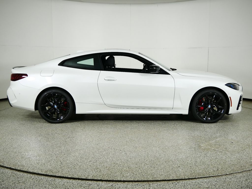 Thumbnail: 2026 BMW 4 Series - 7