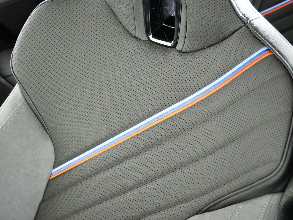 Thumbnail: 2026 BMW iX - 39