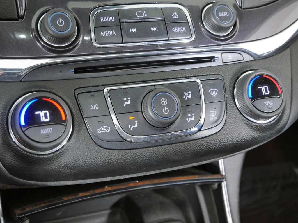 Thumbnail: 2014 Chevrolet Impala - 42