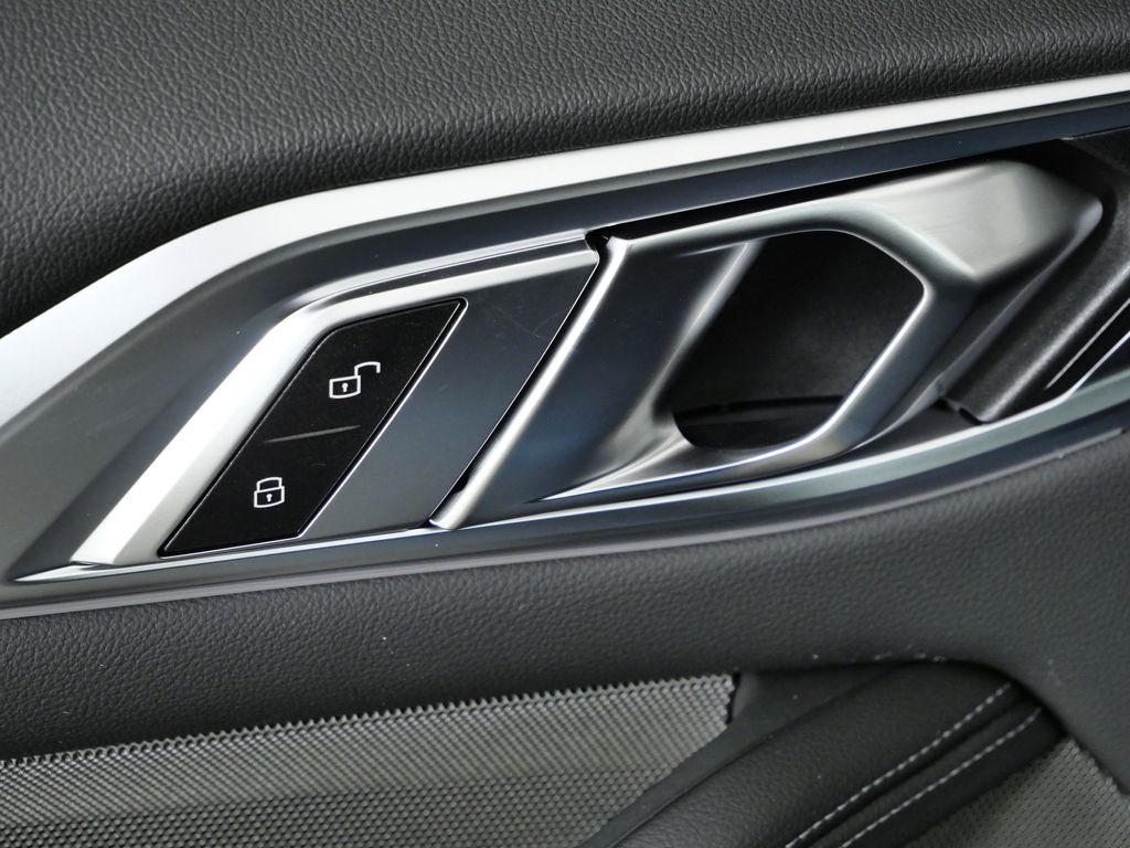 Thumbnail: 2026 BMW 4 Series - 33