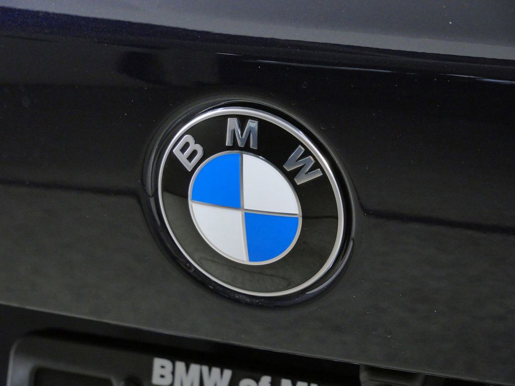 Thumbnail: 2026 BMW X5 - 11
