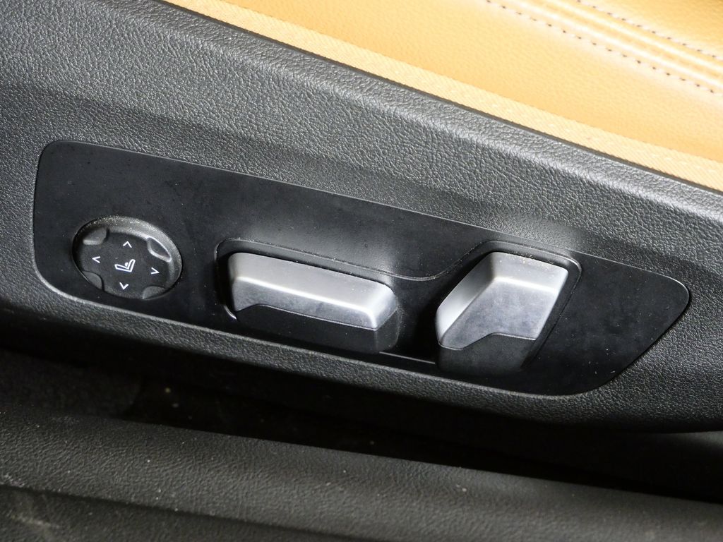 Thumbnail: 2023 BMW 4 Series - 39