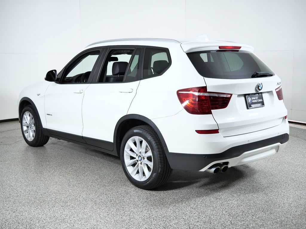 Thumbnail: 2017 BMW X3 - 15