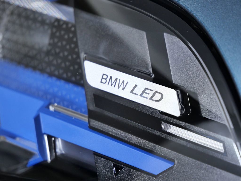 Thumbnail: 2026 BMW X5 - 6