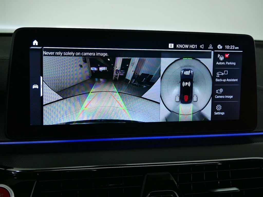 Thumbnail: 2023 BMW M5 - 50
