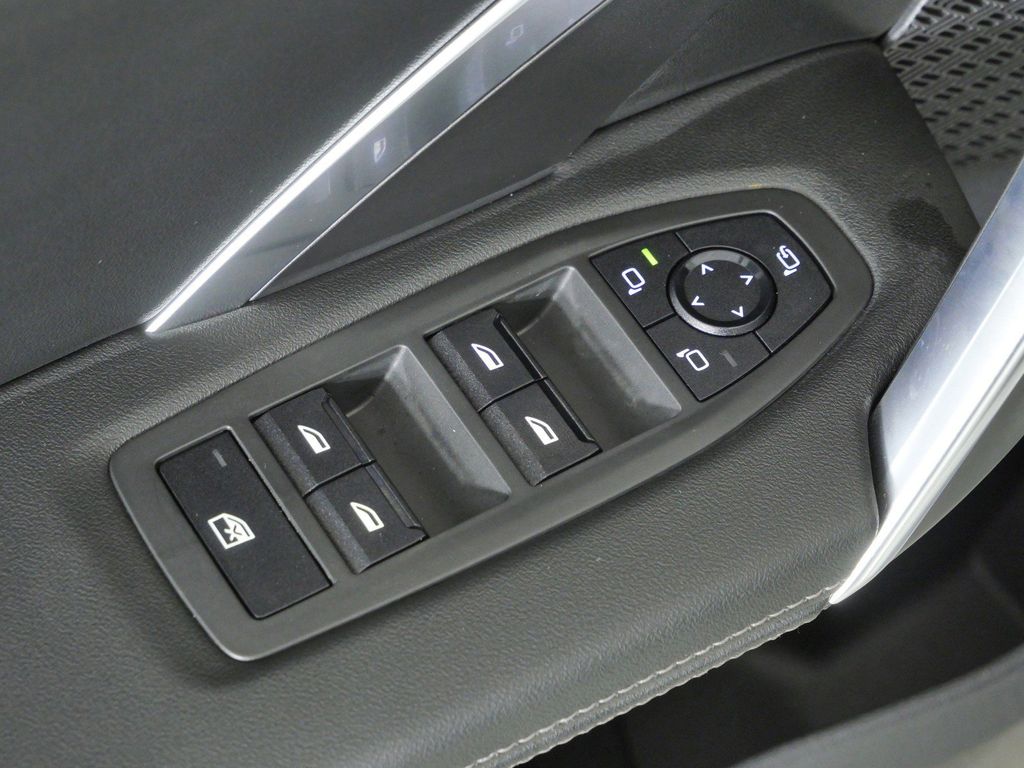 Thumbnail: 2026 BMW X1 - 34