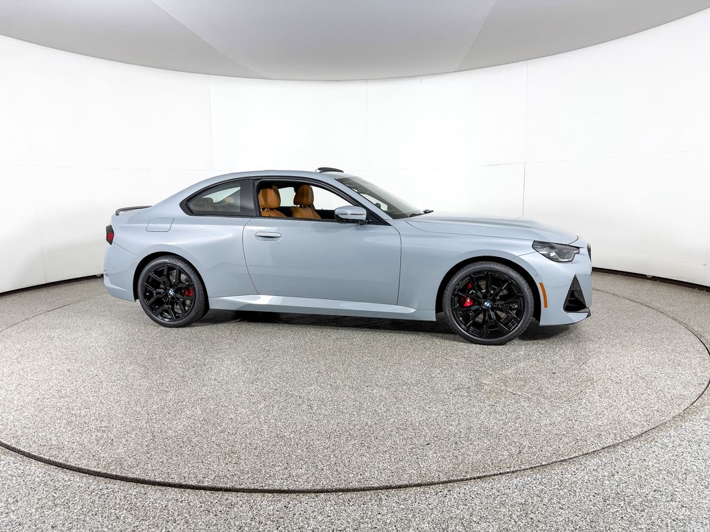 Thumbnail: 2025 BMW 2 Series - 3