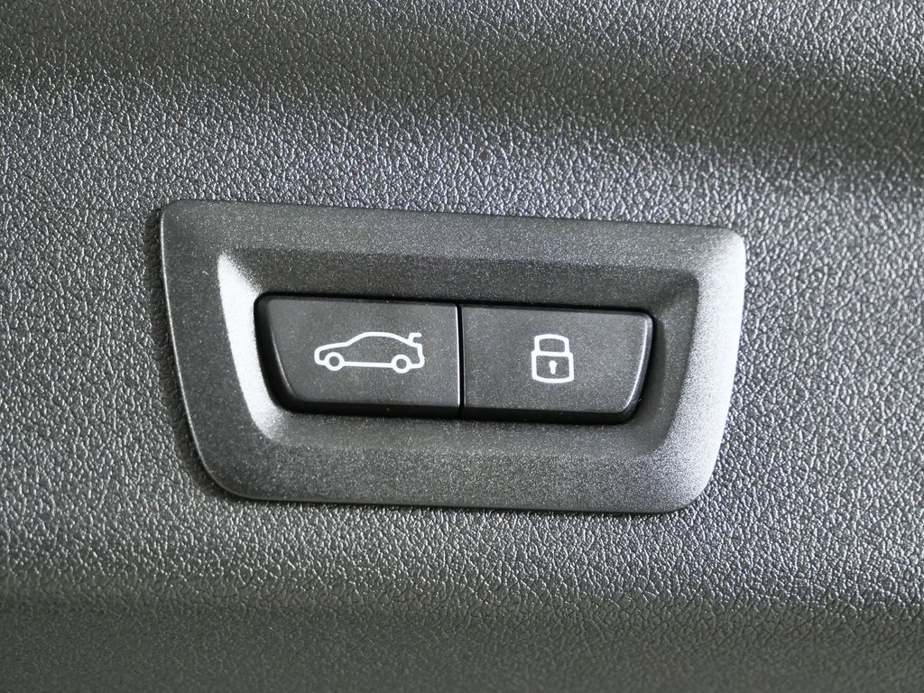 Thumbnail: 2026 BMW X1 - 27