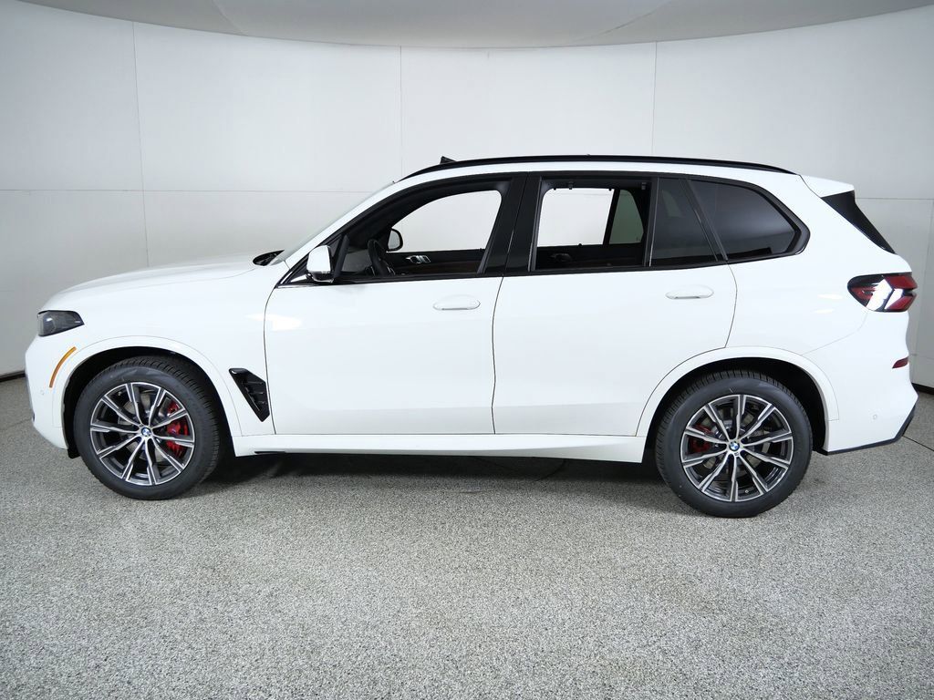 Thumbnail: 2026 BMW X5 - 17