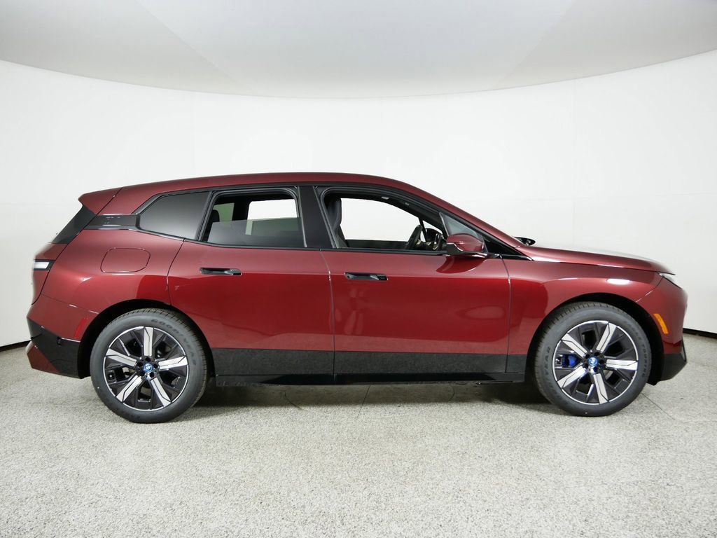 Thumbnail: 2025 BMW iX - 11