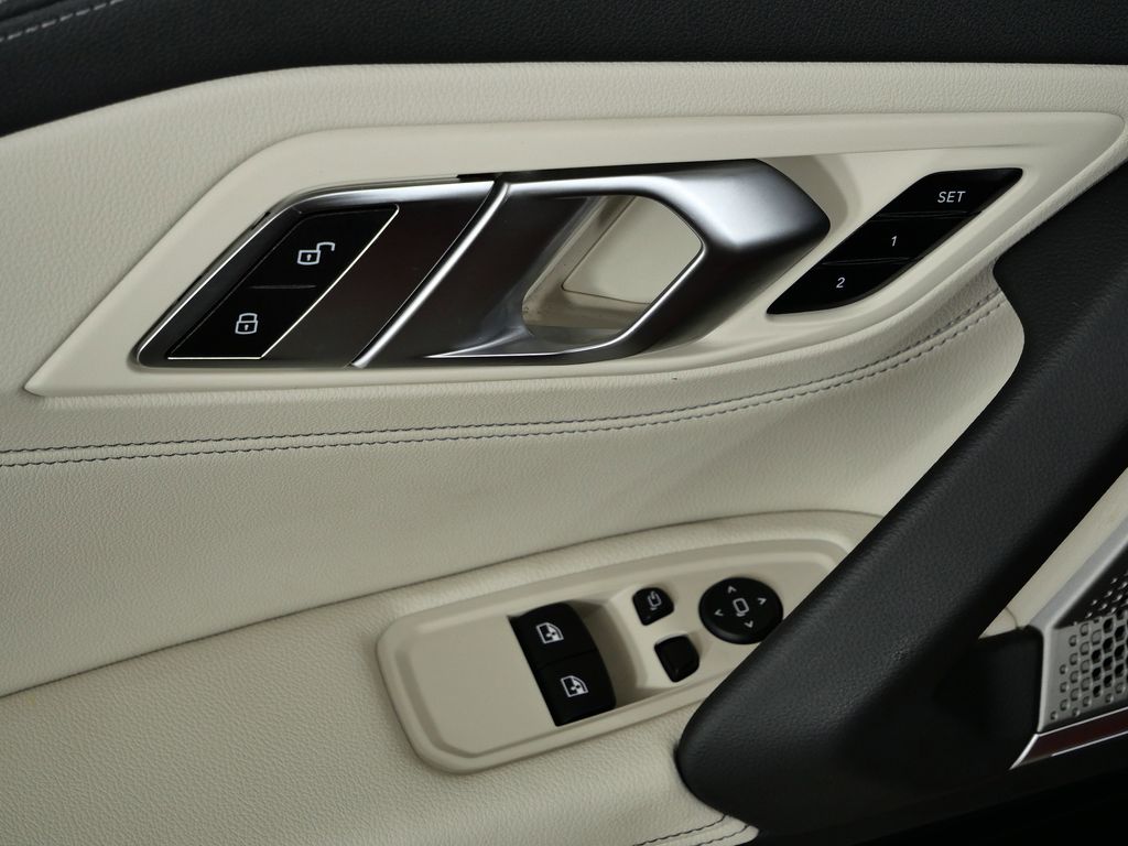 Thumbnail: 2024 BMW Z4 - 33