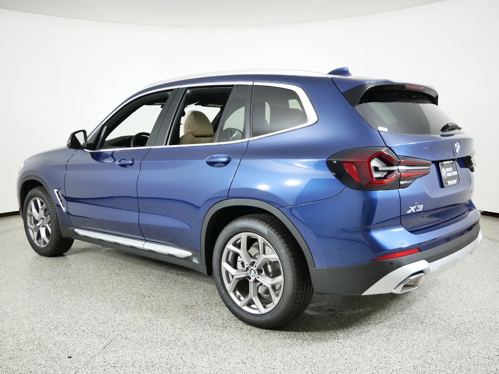 Thumbnail: 2024 BMW X3 - 14