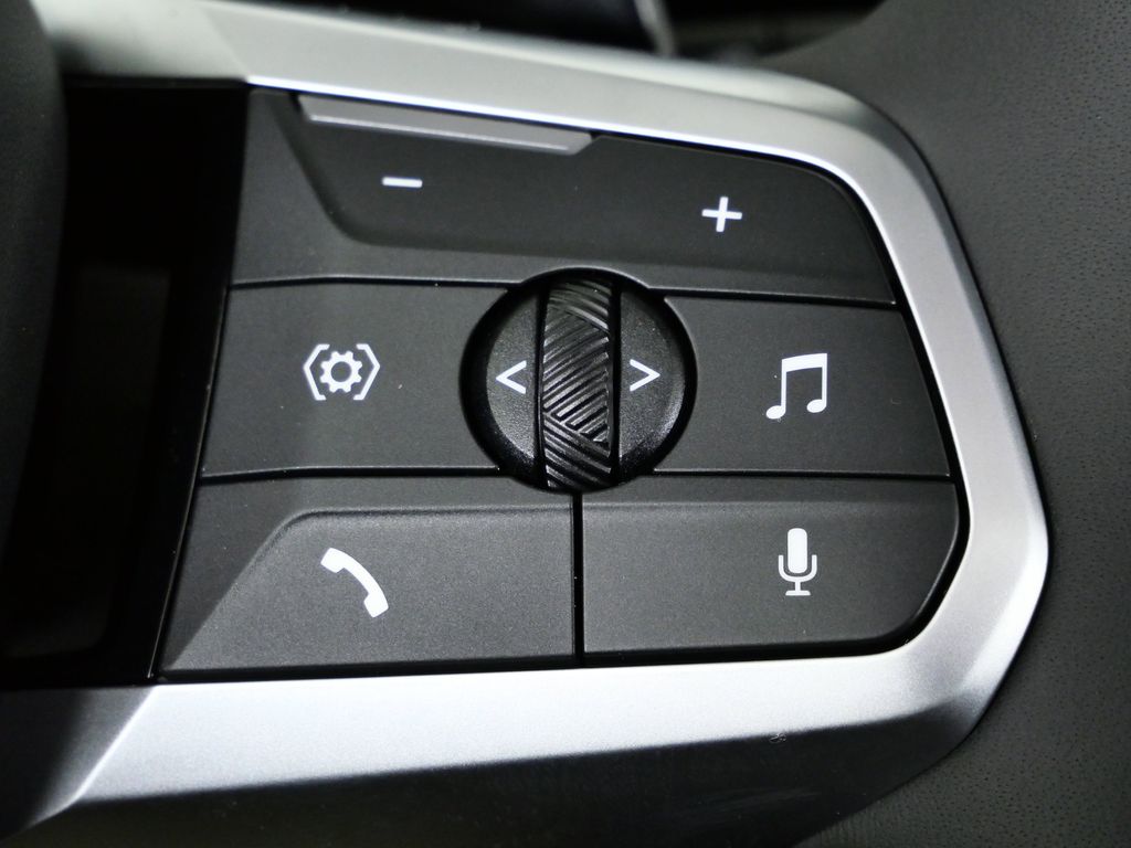 Thumbnail: 2026 BMW X1 - 40