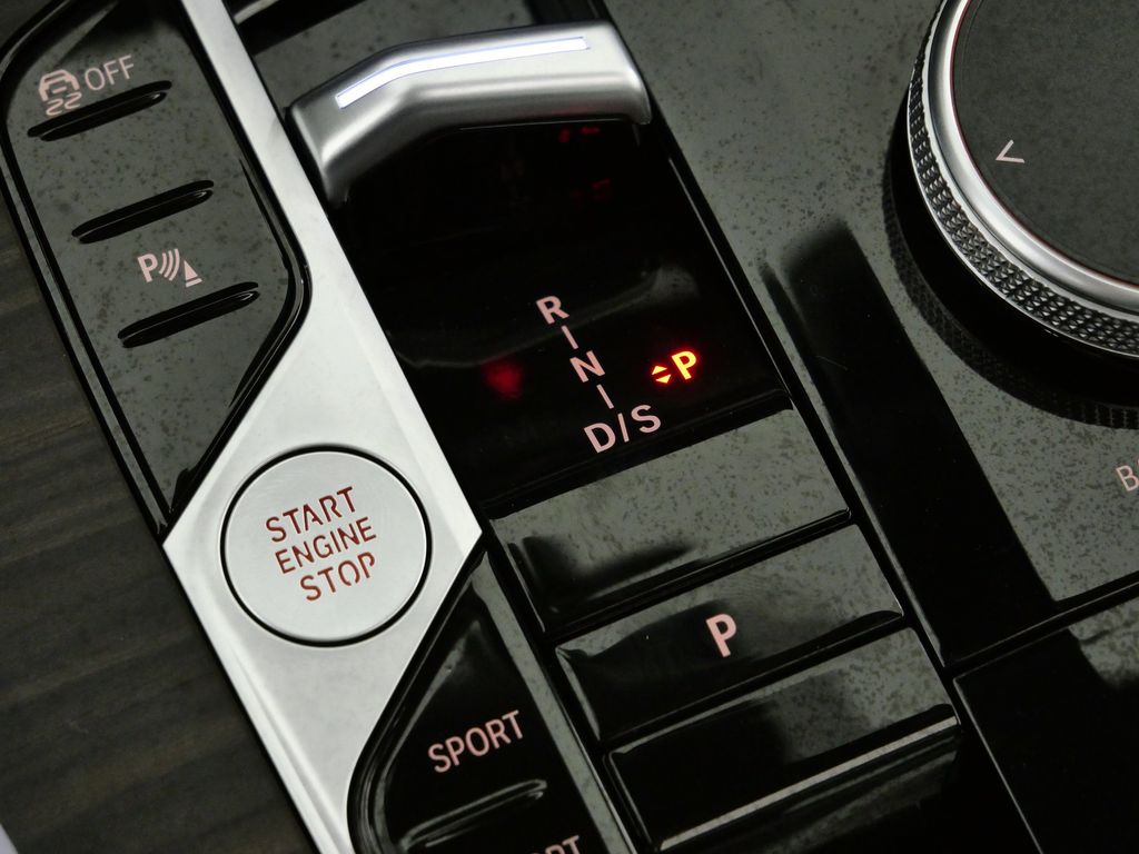 Thumbnail: 2026 BMW X5 - 47