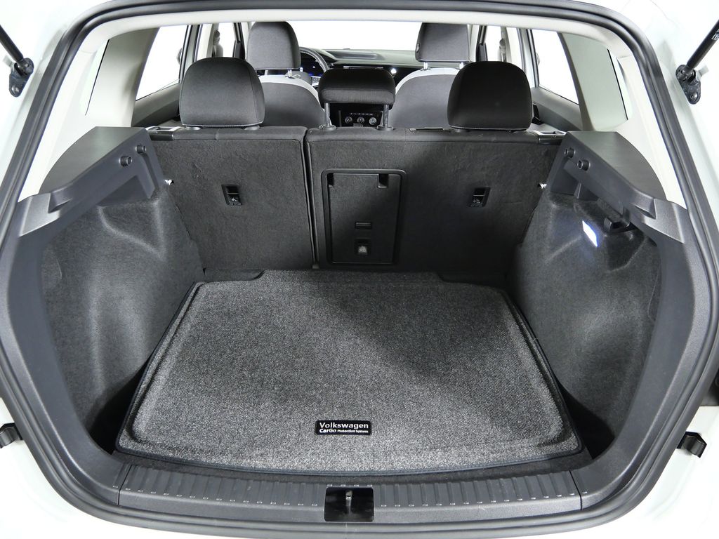 Thumbnail: 2024 Volkswagen Taos - 26