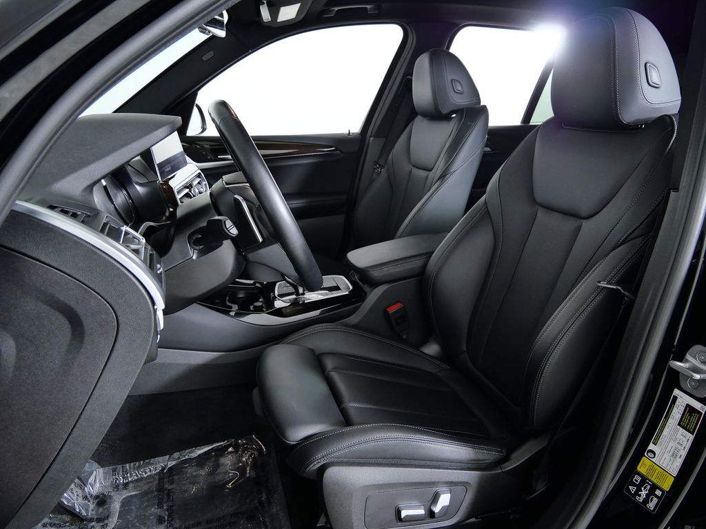 Thumbnail: 2022 BMW X3 - 34