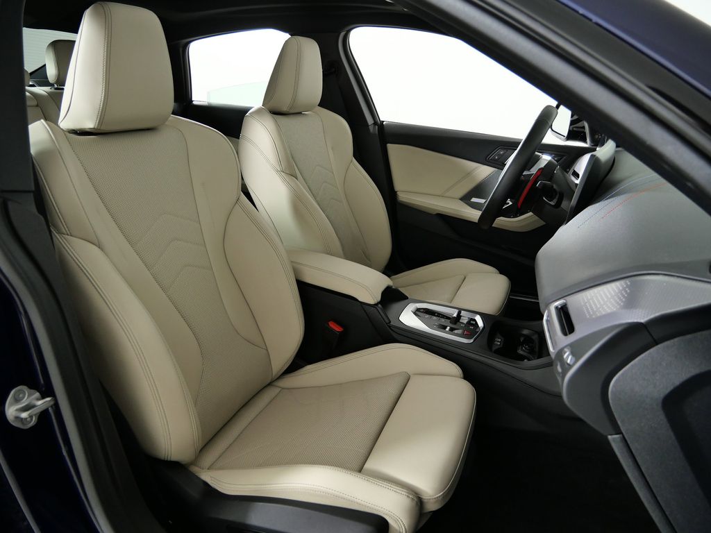 Thumbnail: 2025 BMW 2 Series - 24