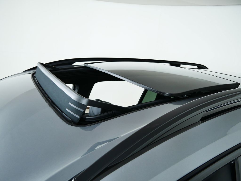 Thumbnail: 2026 BMW X7 - 20