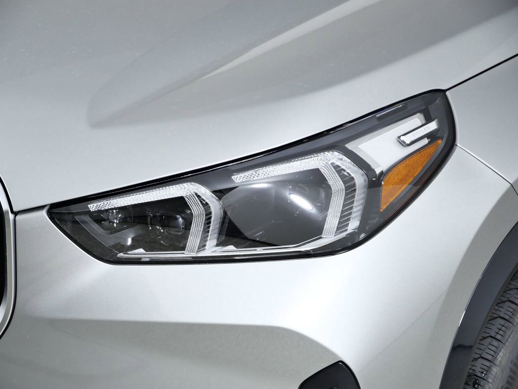 Thumbnail: 2026 BMW X1 - 5