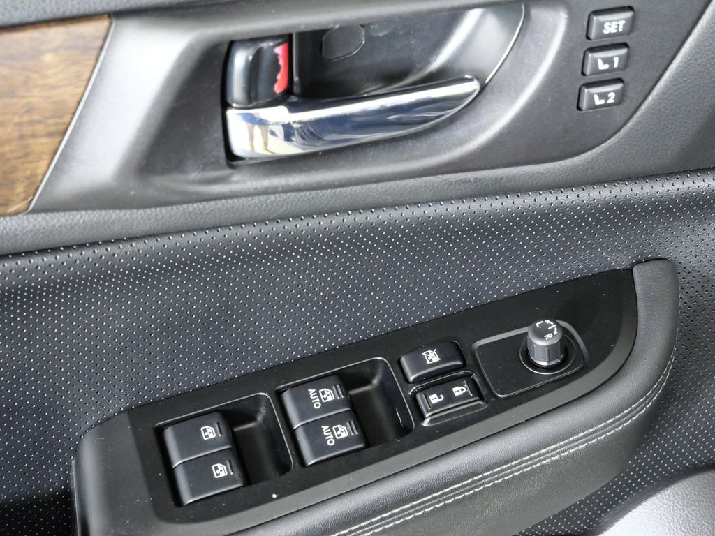 Thumbnail: 2016 Subaru Outback - 36