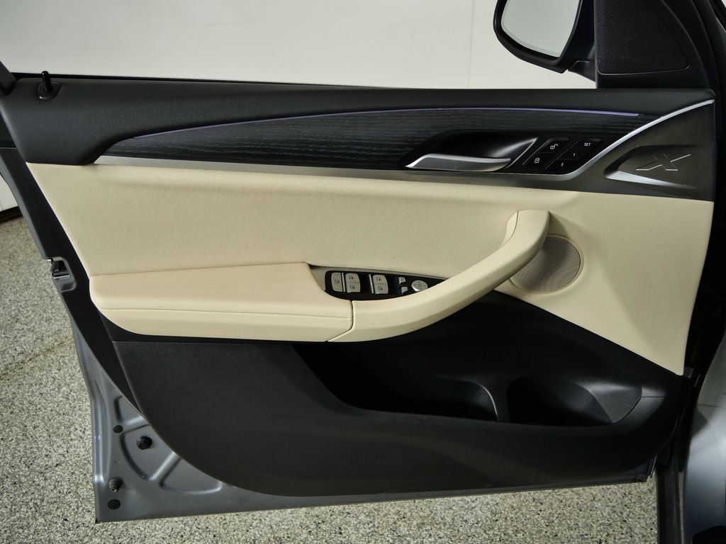 Thumbnail: 2023 BMW X3 - 33