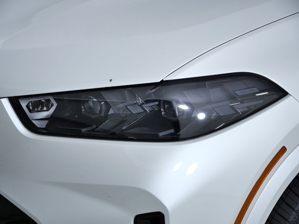 Thumbnail: 2024 BMW X5 - 4