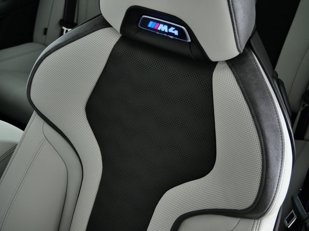 Thumbnail: 2026 BMW M4 - 36