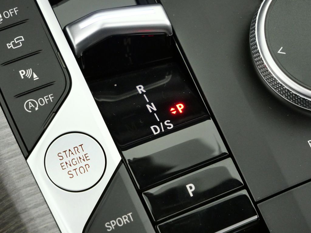 Thumbnail: 2026 BMW 3 Series - 46