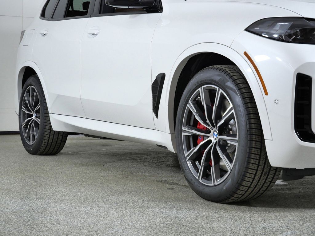 Thumbnail: 2026 BMW X5 - 6