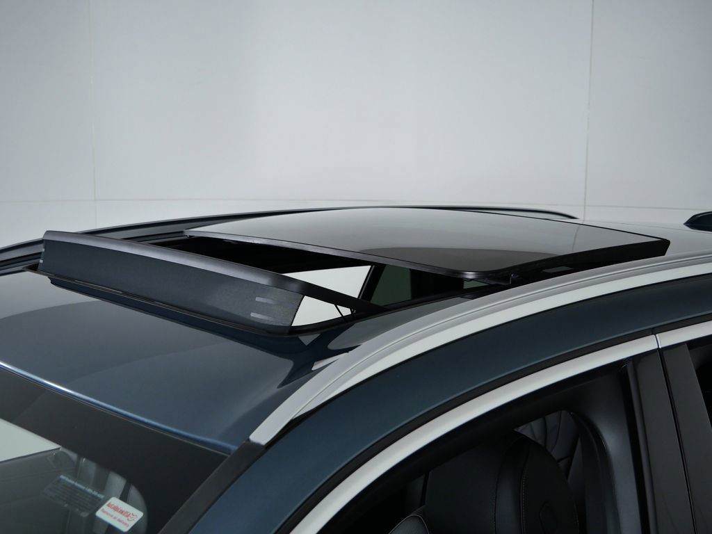 Thumbnail: 2026 BMW X5 - 20