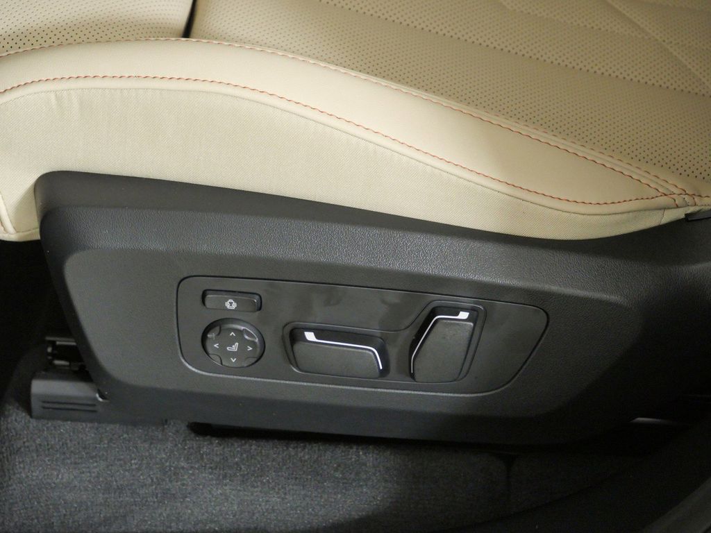 Thumbnail: 2026 BMW X3 - 39