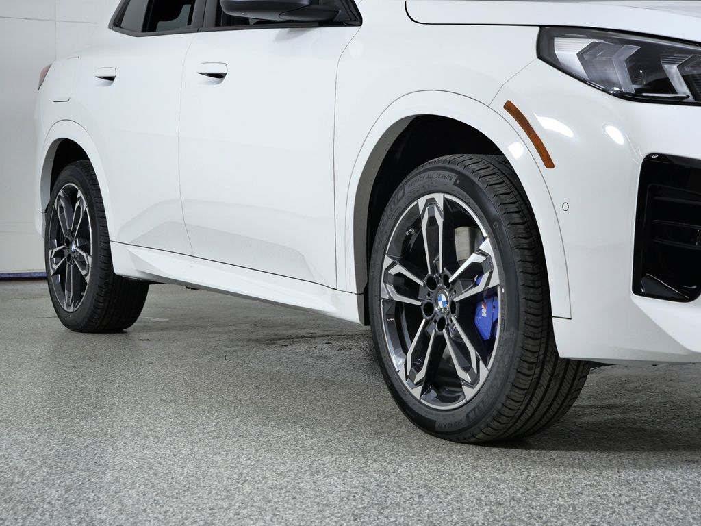 Thumbnail: 2026 BMW X2 - 6