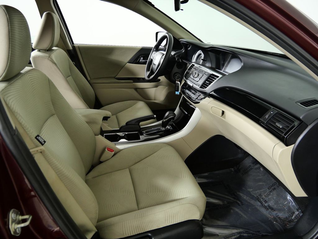 Thumbnail: 2016 Honda Accord - 19