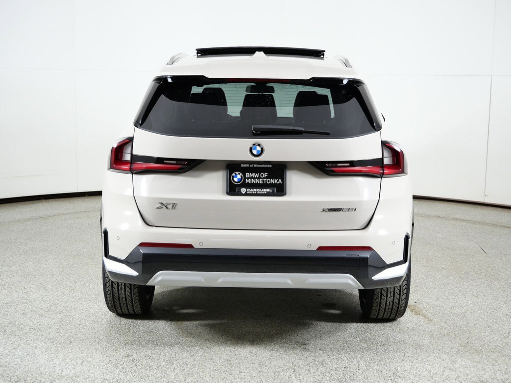 Thumbnail: 2026 BMW X1 - 7