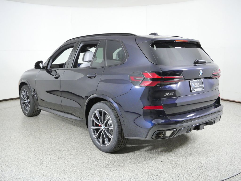 Thumbnail: 2026 BMW X5 - 14