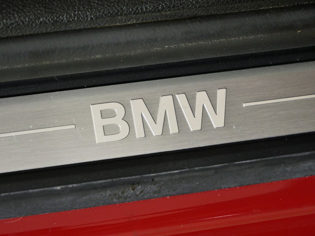 Thumbnail: 2019 BMW 3 Series - 24