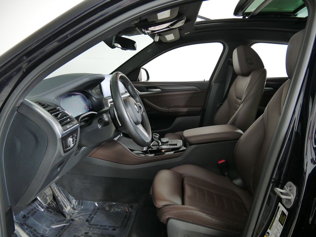 Thumbnail: 2023 BMW X4 - 38