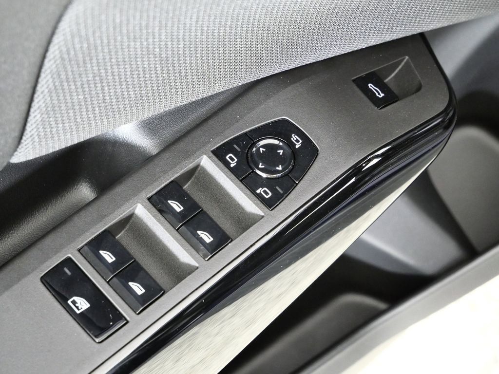 Thumbnail: 2026 BMW X3 - 35