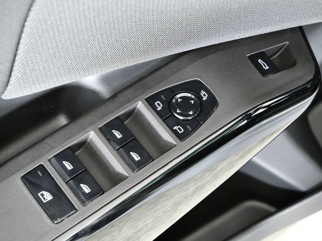 Thumbnail: 2026 BMW X3 - 38