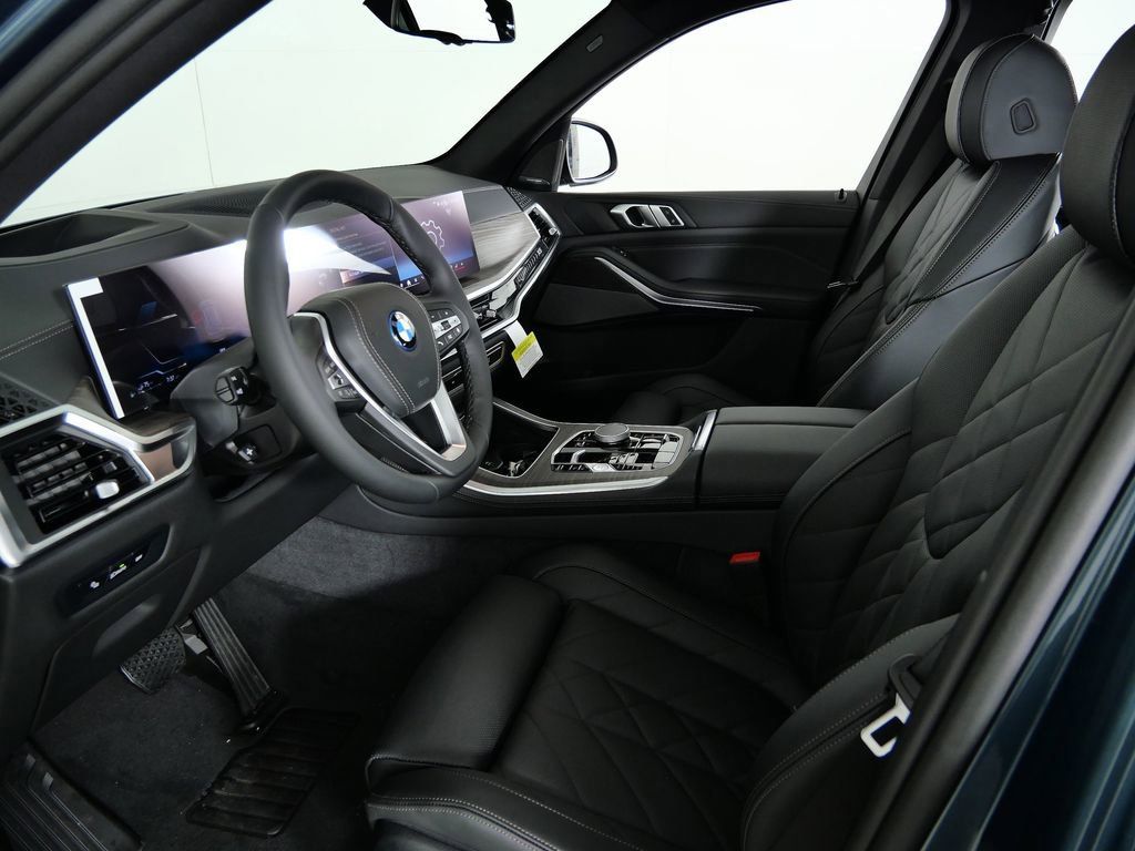 Thumbnail: 2026 BMW X5 - 37