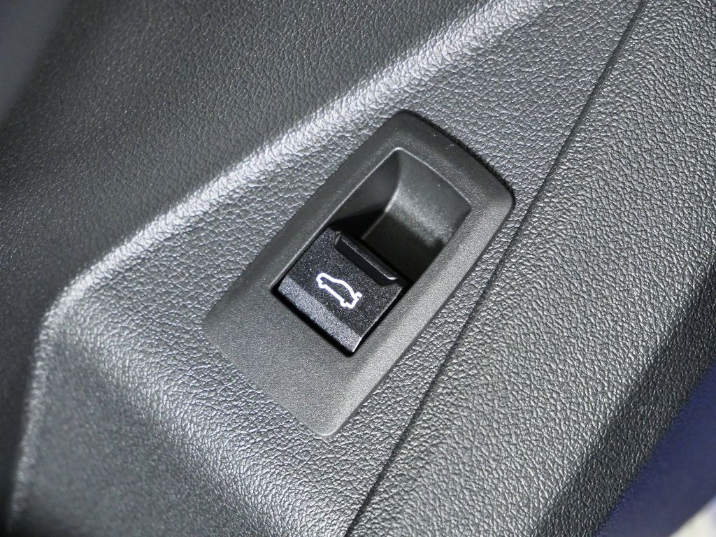 Thumbnail: 2026 BMW 2 Series - 35