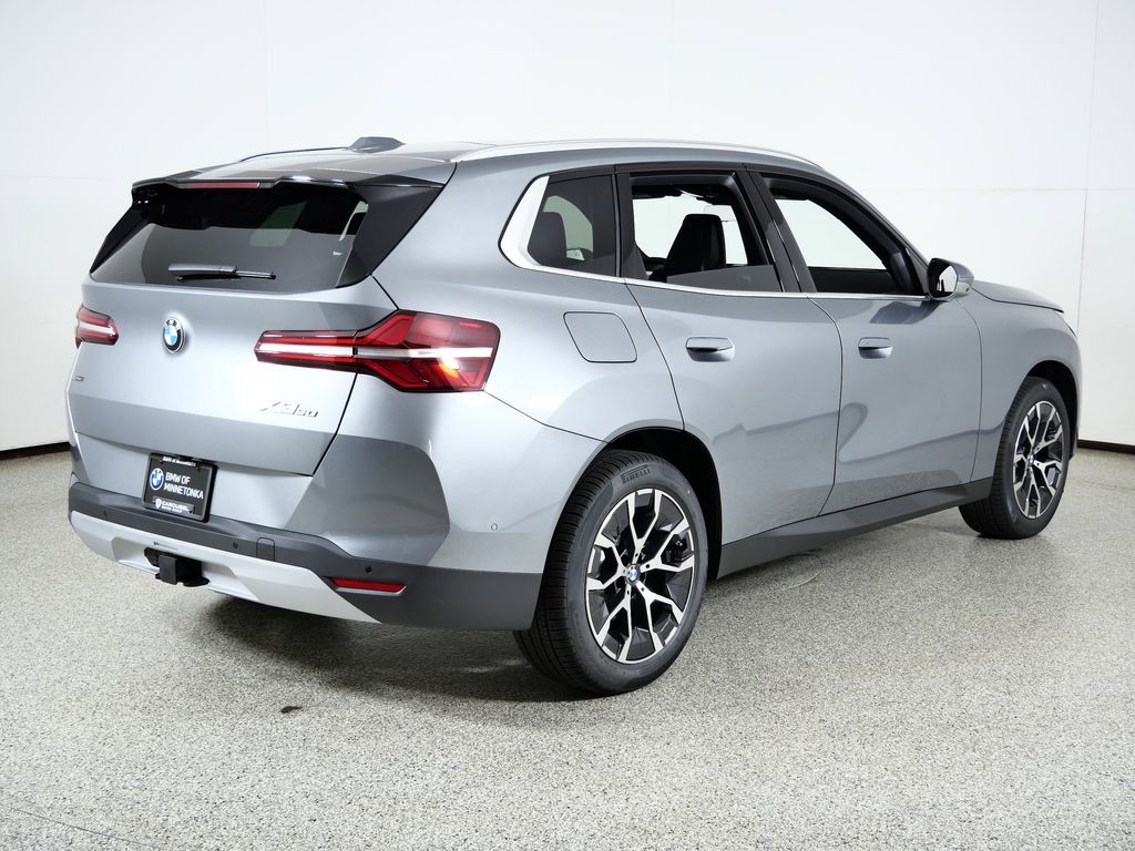 Thumbnail: 2026 BMW X3 - 9