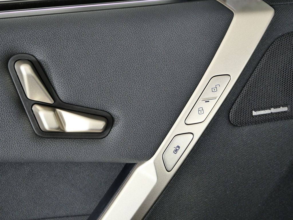 Thumbnail: 2024 BMW iX - 41