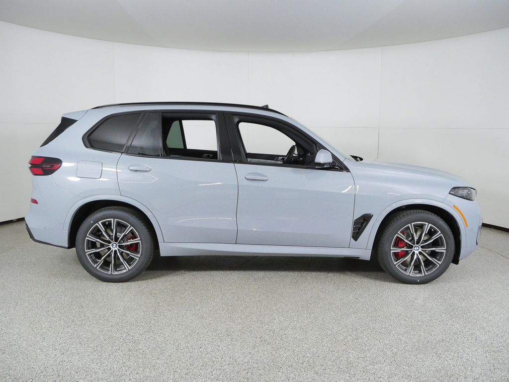 Thumbnail: 2026 BMW X5 - 8