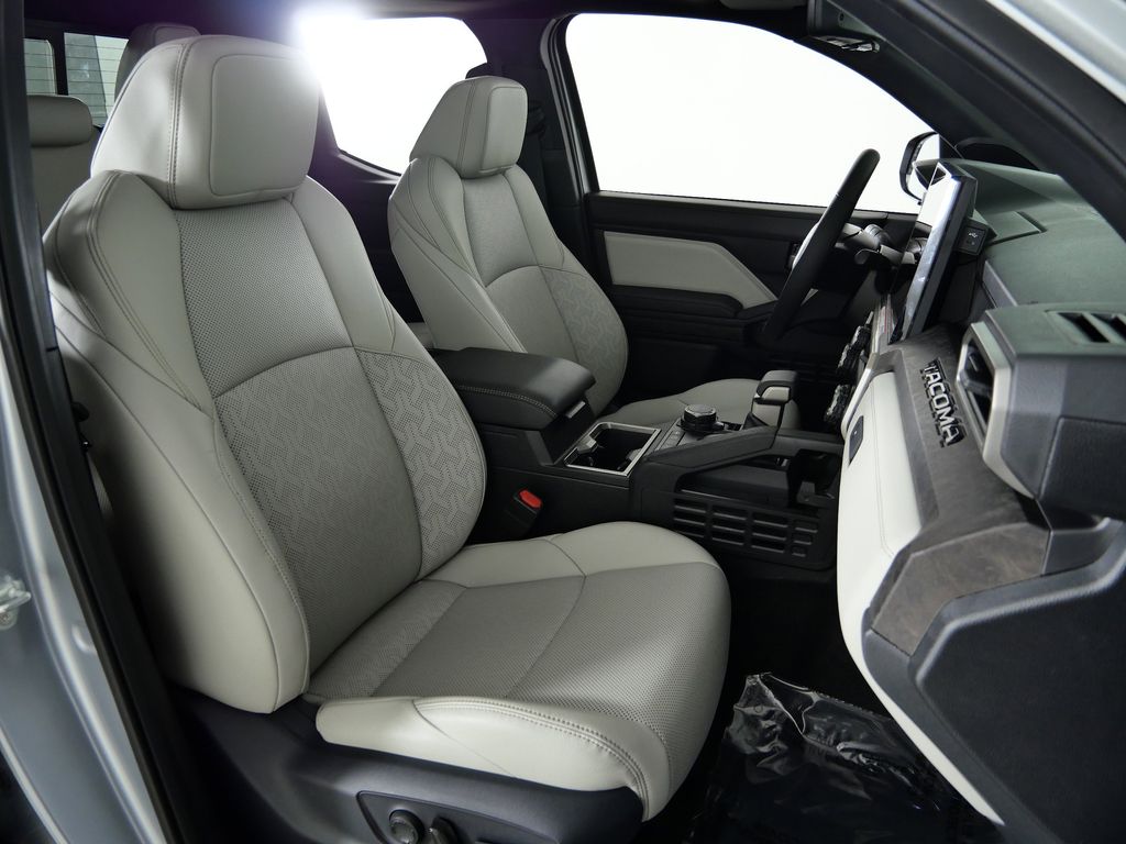 Thumbnail: 2025 Toyota Tacoma - 22