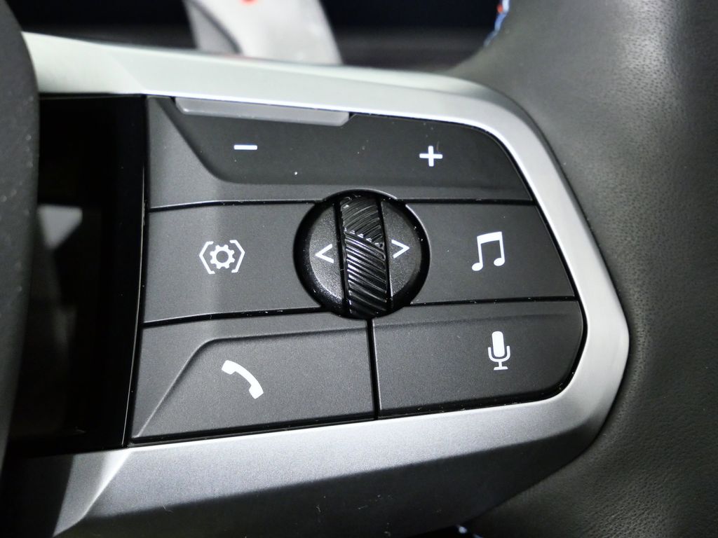 Thumbnail: 2025 BMW X1 - 45