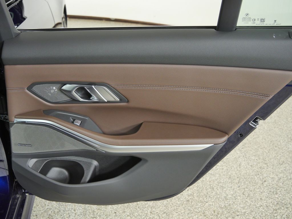 Thumbnail: 2026 BMW 3 Series - 24